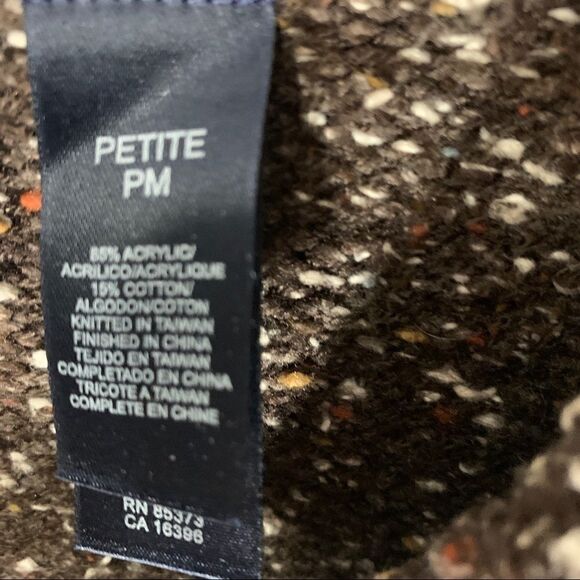 Crazy Horse/Liz Claiborne medium sweater - Picture 3 of 4